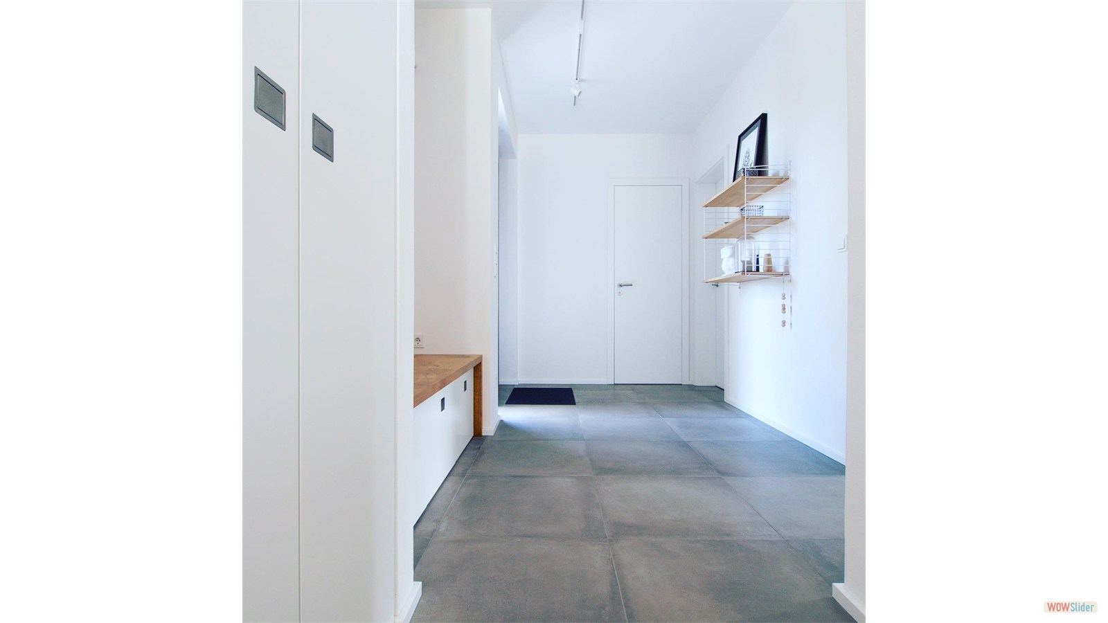 Flurbereich  Iringweg Raumkontrast